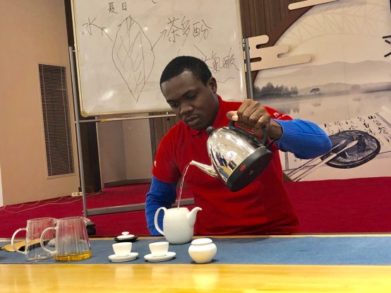 31bf9eea59324bb0864a9cee8f879a61.jpeg 2.jpeg